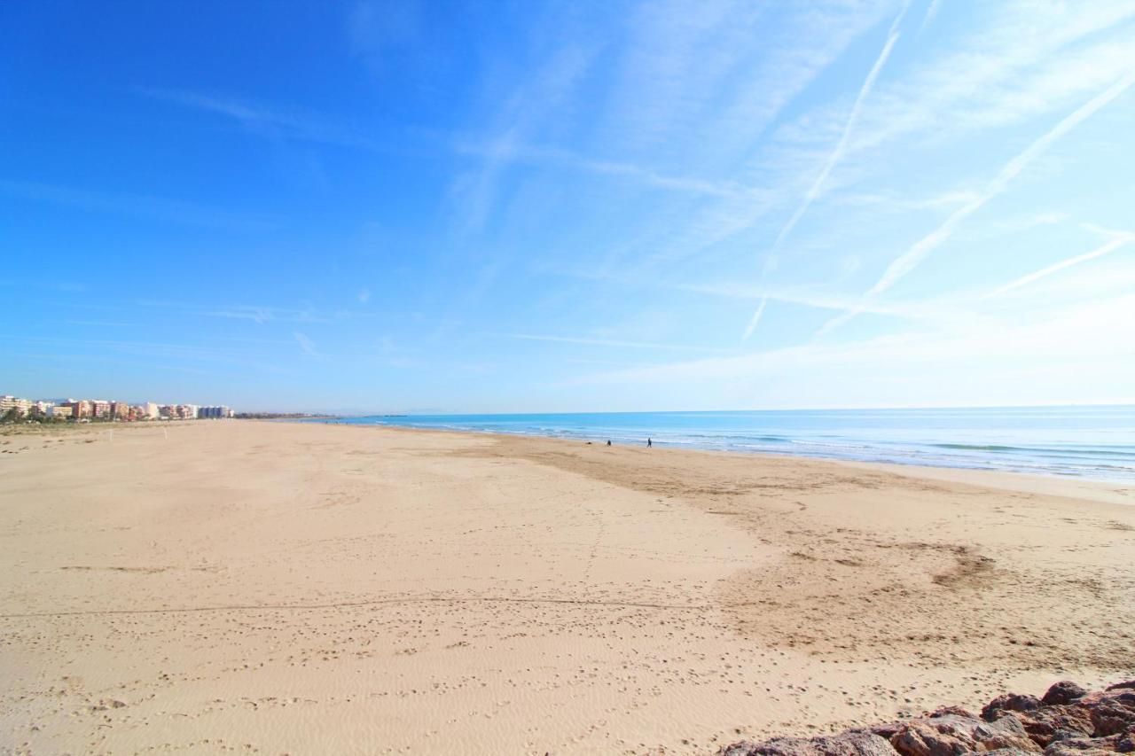 Global Properties, Moderno Apartamento A 3 Minutos De La Playa Puerto de Sagunto Exterior photo
